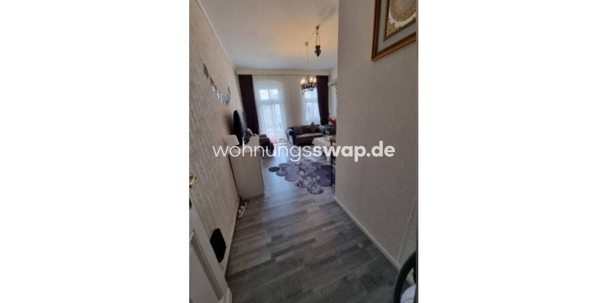 Etagenwohnung Berlin Neukölln - 2 Zimmer, 60 m&sup2;, 300&euro; | Angebot:26035701