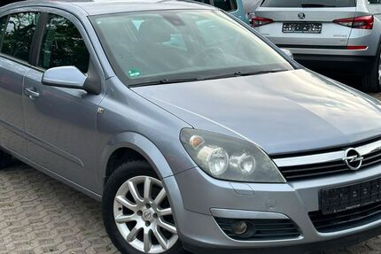 Opel Astra 208.000 km 2.990 &euro; Hoppegarten 15366