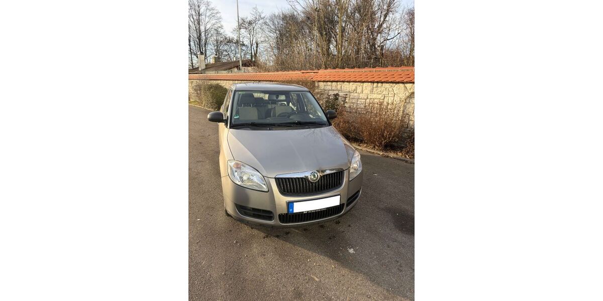 Skoda Fabia 136.694 km 3.990 &euro; Ehingen 89584