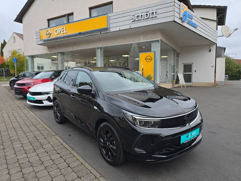 Opel Grandland (X) 56.554 km 21.880 € Lauterbach 36341