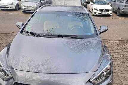 Hyundai i40 150.000 km 10.000 &euro; Duisburg 47051