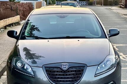 Lancia Delta 160.000 km 5.900 &euro; Wolfsburg 38448