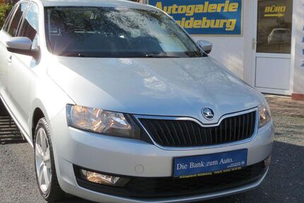 Skoda Rapid 55.000 km 10.840 &euro; Halle/ Saale 06116