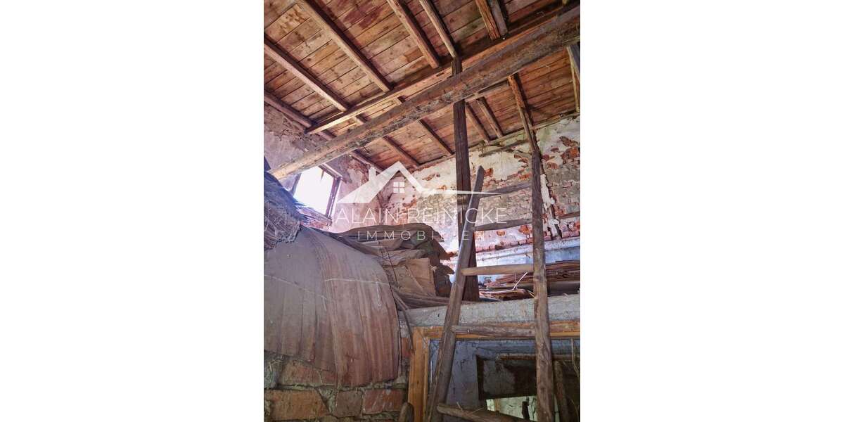 Grundstück mit großer Doppelgarage & viel Stauraum - Grundstück Erlau | Angebot:22167644