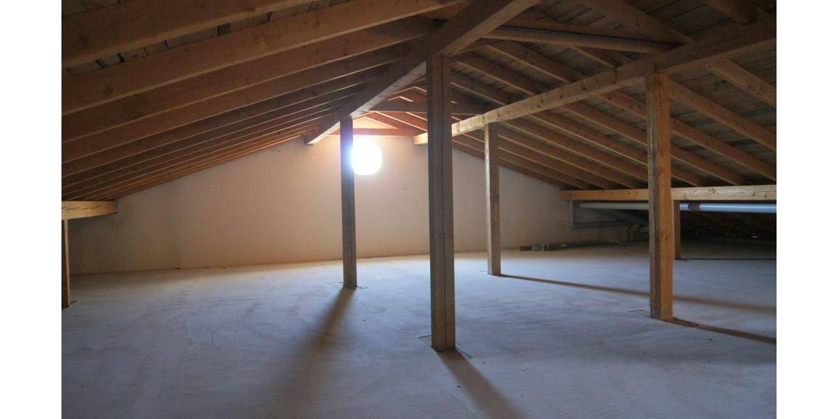 Gewerbeobjekt Weilheim - 9 Zimmer, 259 m&sup2;, 1.850&euro; | Angebot:24026714