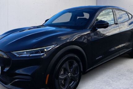 Ford Mustang Mach-E 54.216 km 32.890 &euro; Offenburg- Industriegebiet Elgersweier-Nord 77656