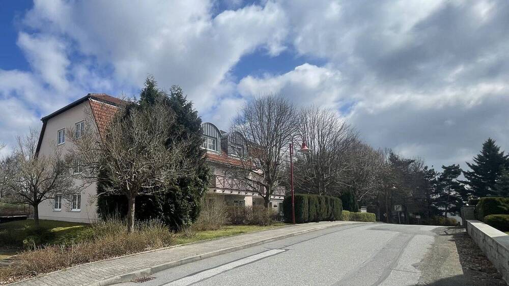 Etagenwohnung Pulsnitz - 2 Zimmer, 52 m&sup2;, 95.000&euro; | Angebot:26191048