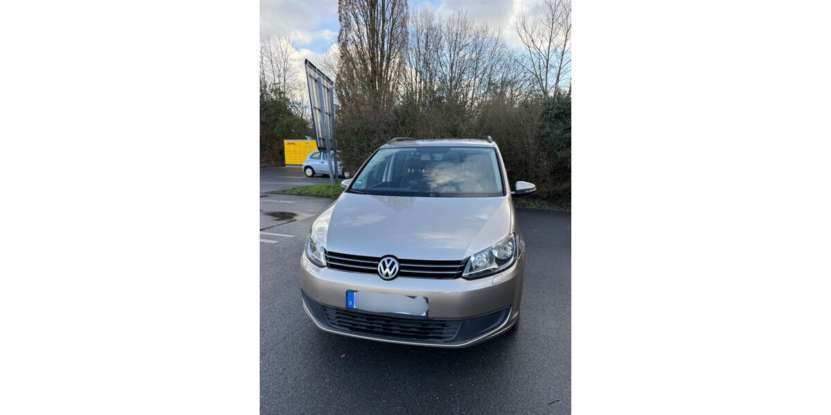 VW Touran 150.192 km 8.000 &euro; Hamm 59065