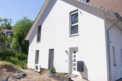 Haus zum Kaufen in Castrop-Rauxel 440.000 € 124 m²