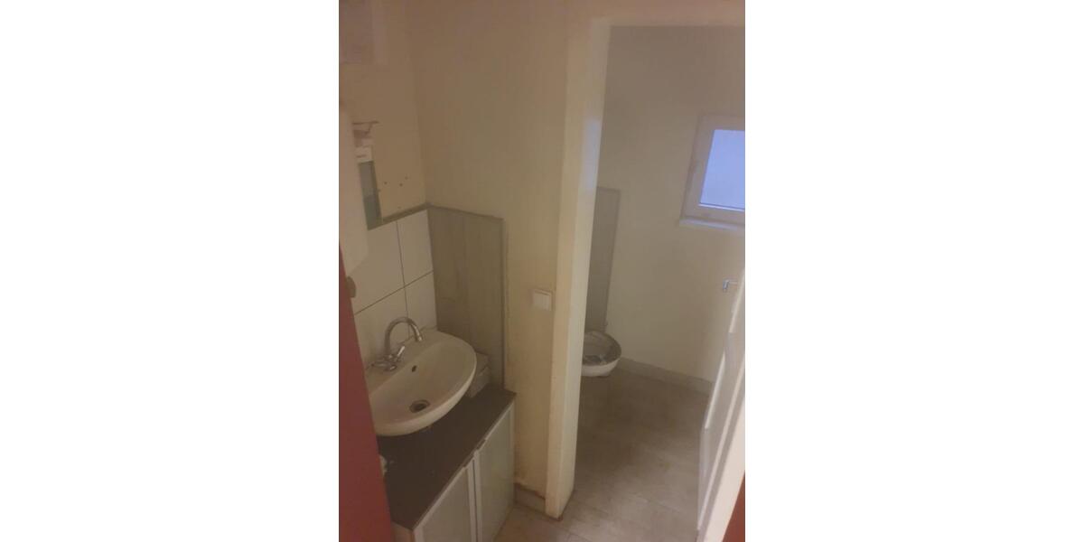 Einfamilienhaus Grabfeld - 4 Zimmer, 160 m&sup2;, 65.000&euro; | Angebot:25216643