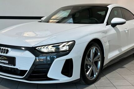 Audi e-tron GT 91.446 km 45.950 &euro; Dachwig 99100