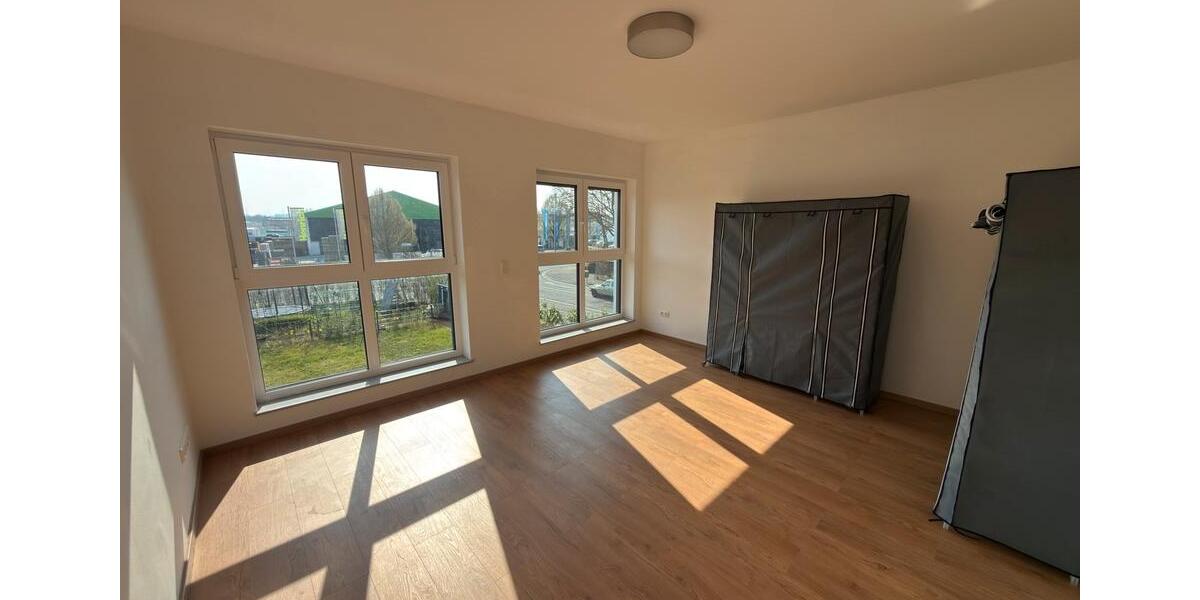 Reihenhaus Wiesbaden Mainz-Kastel - 5 Zimmer, 145 m&sup2;, 2.900&euro; | Angebot:25863167