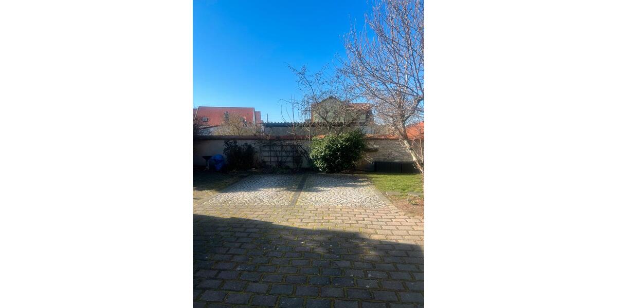 Erdgeschoßwohnung Elxleben - 3 Zimmer, 72 m&sup2;, 850&euro; | Angebot:25325663