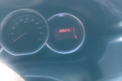 Dacia Duster 33.500 km 10.900 &euro; Friedeburg / Horsten 26446