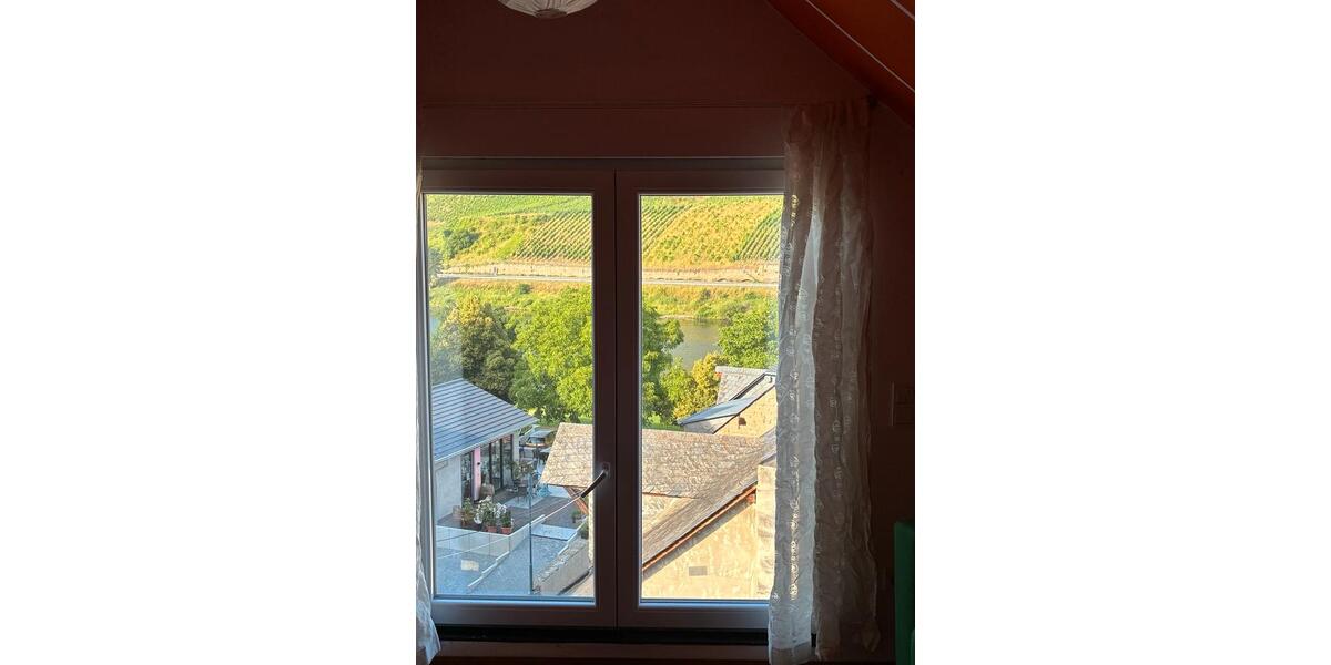 Einfamilienhaus Reil - 7 Zimmer, 235 m&sup2;, 270.000&euro; | Angebot:26942165