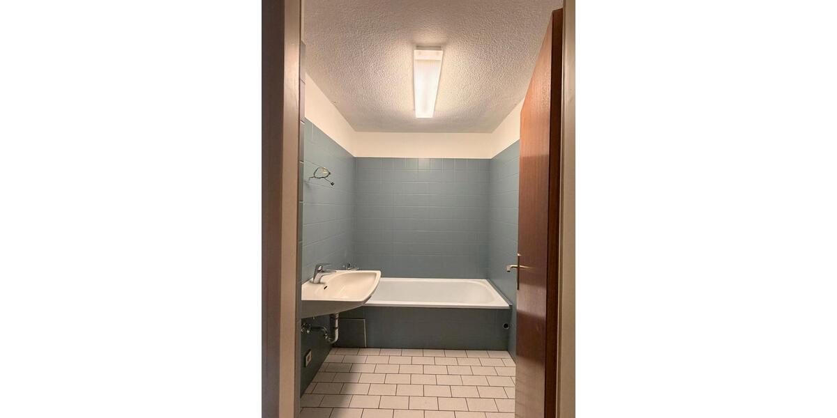Etagenwohnung Biberach an der Riß - 4.5 Zimmer, 90 m&sup2;, 900&euro; | Angebot:26636246
