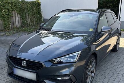 Seat Leon 87.598 km 17.650 &euro; Hamburg 22419