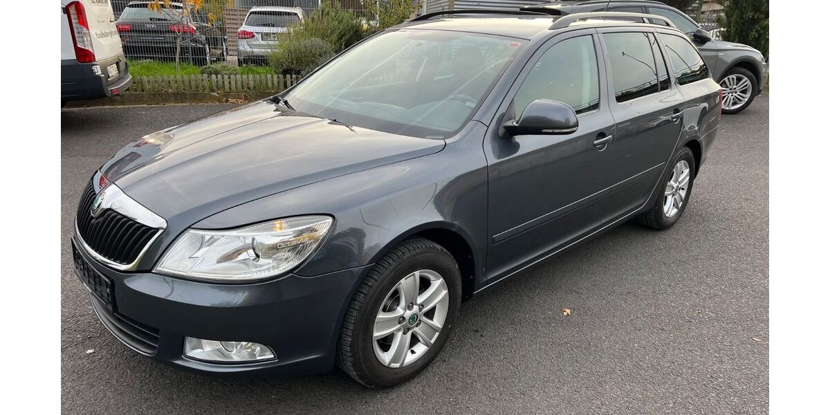 Skoda Octavia 111.500 km 5.600 € Würzburg 97076