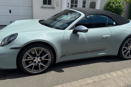 Porsche 992 8.900 km 149.911 &euro; Kiedrich 65399