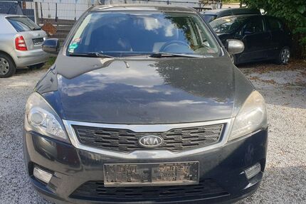 Kia ceed / Ceed 153.600 km 3.150 &euro; Dortmund 44328