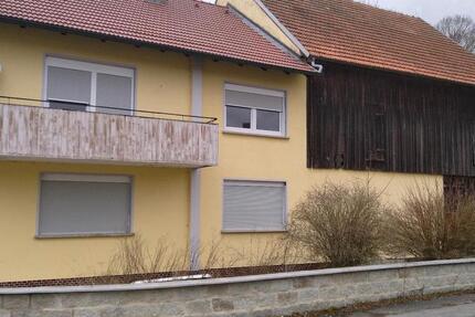 Einfamilienhaus mit Scheune und Felsenkeller in Hollfeld 5 zimmer