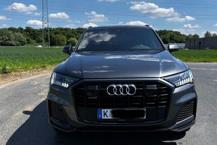 Audi Q7 115.000 km 49.700 &euro; Köln 51147