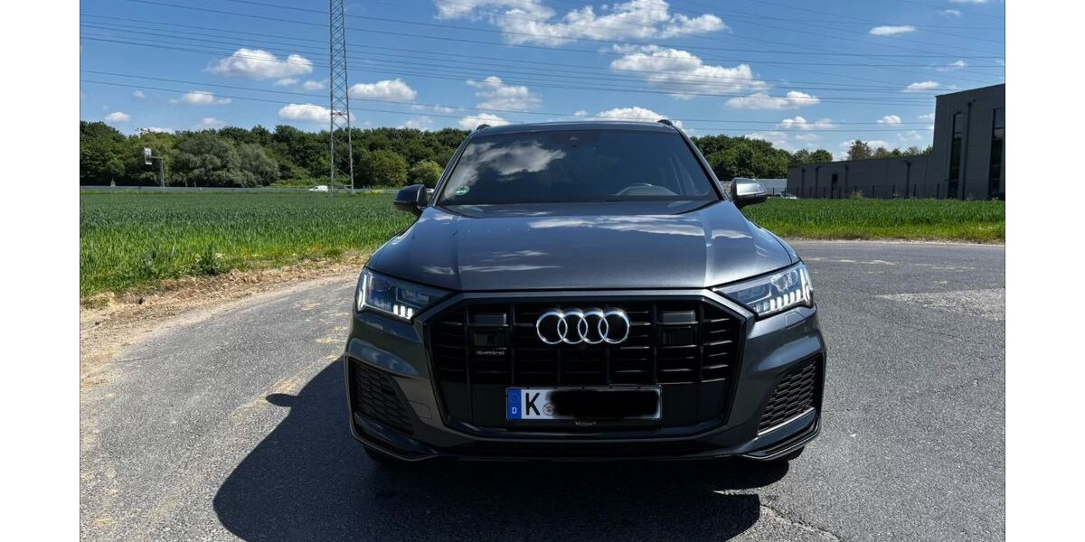Audi Q7 115.000 km 49.700 &euro; Köln 51147