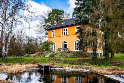 Haus Woltersdorf - 9 Zimmer, 350 m&sup2;, 1.499.000&euro; | Angebot:26693359