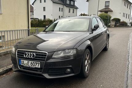 Audi A4 230.000 km 6.400 &euro; Ulm 89081