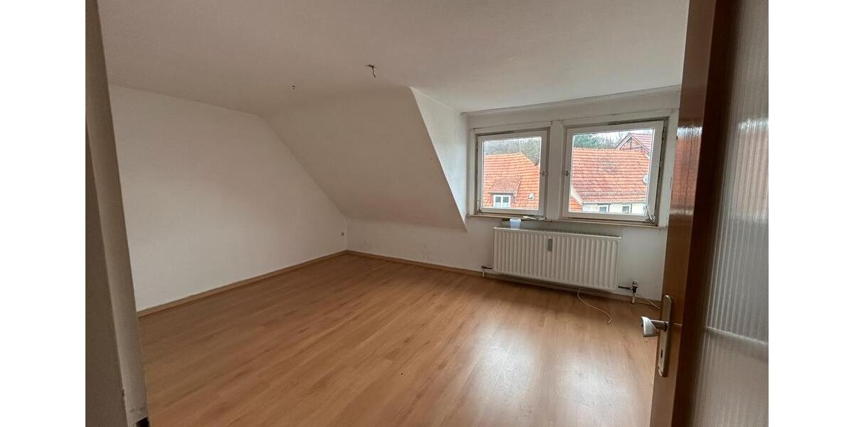 Doppelhaushälfte Waldkappel - 10 Zimmer, 260 m&sup2;, 1.000&euro; | Angebot:26493862