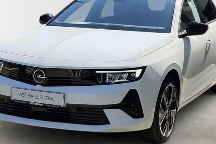 Opel Astra 2.200 km 33.600 &euro; Dresden 01159