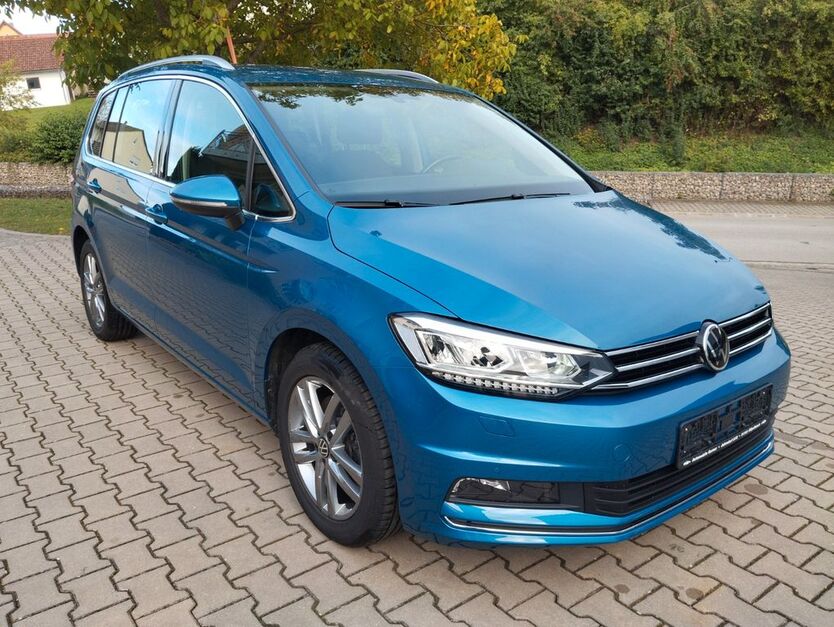 VW Touran 56.892 km 28.100 € Hilpoltstein 91161