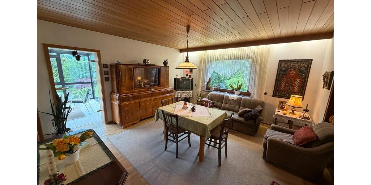 Einfamilienhaus Weiskirchen - 7 Zimmer, 181 m&sup2;, 279.000&euro; | Angebot:27150750