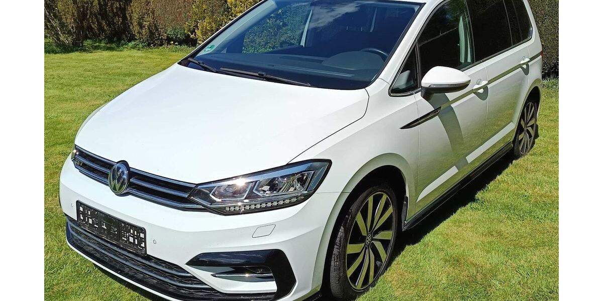 VW Touran 97.209 km 22.100 &euro; Hohenstein-Ernstthal 09337
