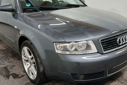 Audi A4 247.000 km 1.600 &euro; Bannewitz 01728