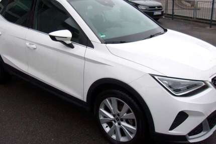 Seat Arona 22.750 km 18.975 &euro; Hagen 58089