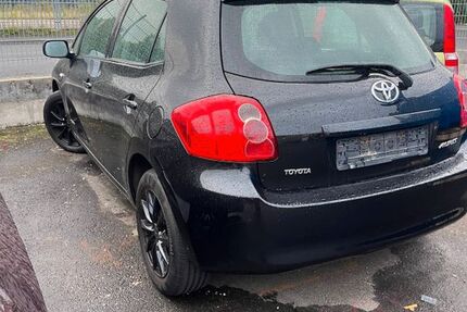 Toyota Auris 182.200 km 2.900 &euro; Lohfelden 34253