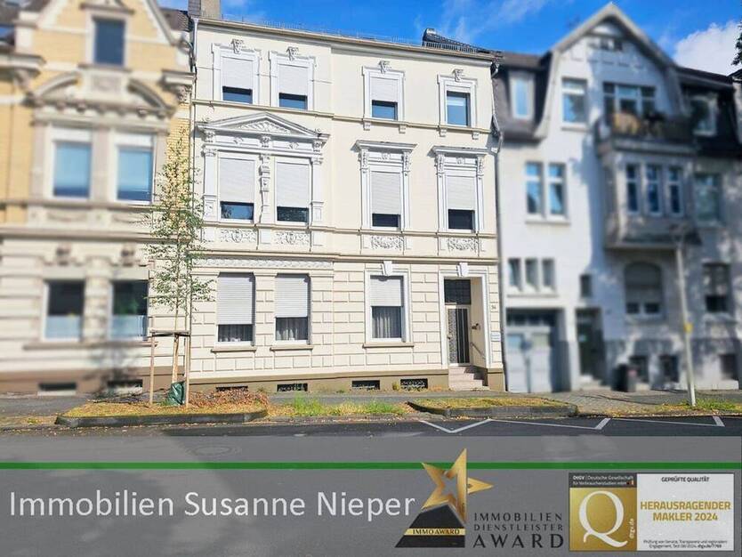 Komplett beziehbares 3-Familienhaus mit Stilfassade und separatem Gewerbehaus – Vor den Toren der Innenstadt