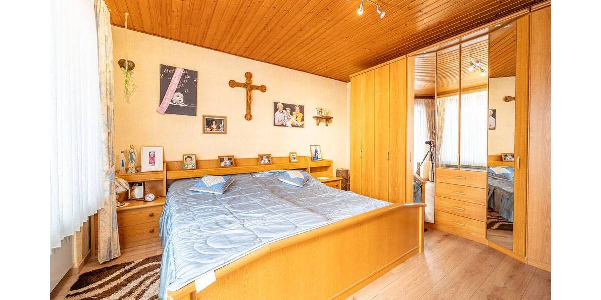 Reihenmittelhaus Selfkant / Hillensberg Hillensberg - 6 Zimmer, 186 m&sup2;, 210.000&euro; | Angebot:25802755