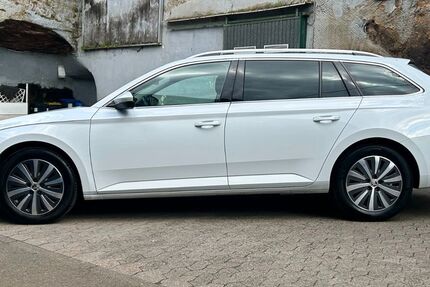 Skoda Superb 167.000 km 19.200 &euro; Saarbrücken 66117