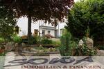 2 Doppelhaushälften mit Garten im Herzen von Neuburg - Stadtlage - Zentrum - Ein Objekt von Ihrem Immobilienpartner SOWA Immobilien und Finanzen - Doppelhaushälfte Neuburg | Angebot:26785919