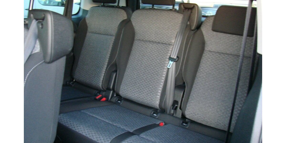 Citroen Spacetourer 180 Plus M, AHK LED Kamera180º 8 Sitze 5.882 km 37.980 &euro; Falkensee 14612