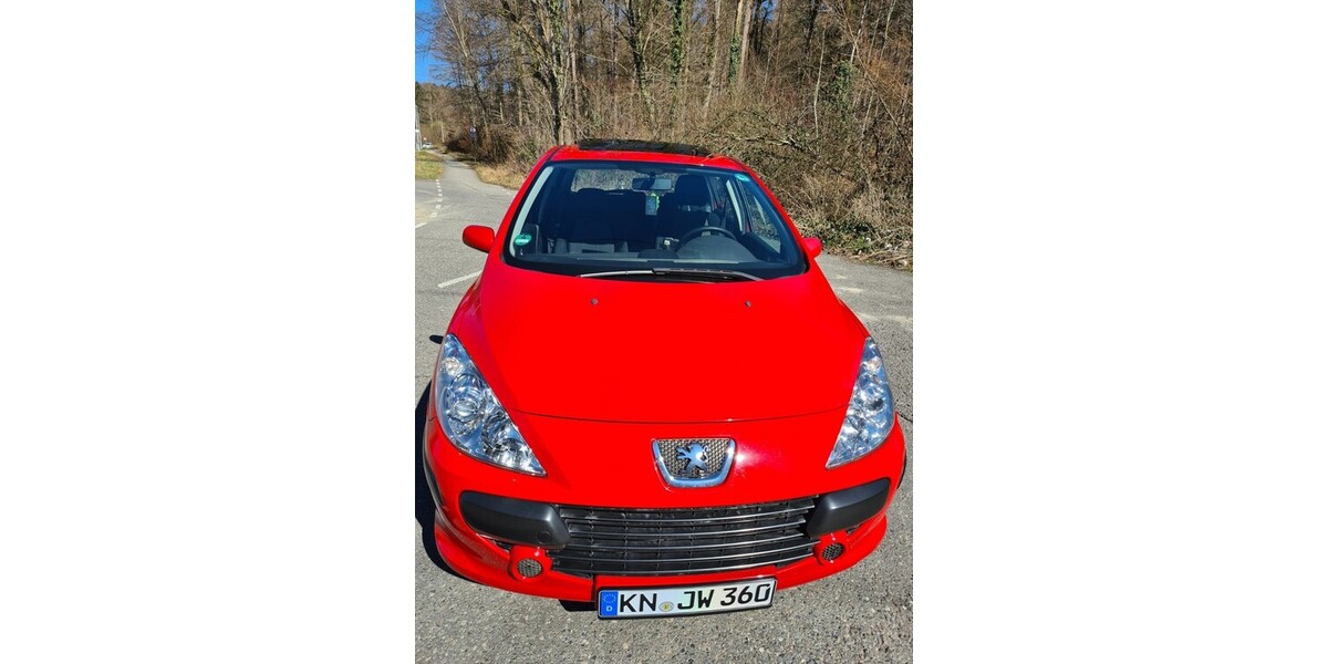 Peugeot 307 CC 190.000 km 1.900 &euro; Konstanz 78462