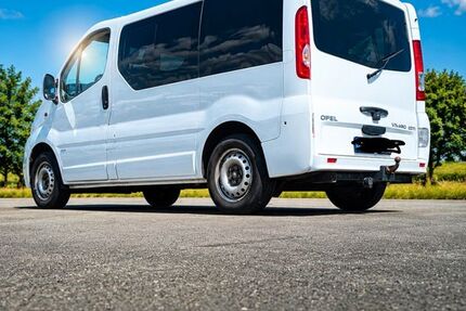 Opel Vivaro 230.000 km 9.500 &euro; Nienburg 31582