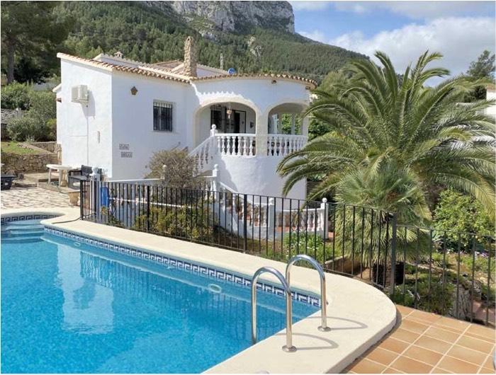 Ferienimmobilie Stuttgart - 200&euro; | Angebot:26007578