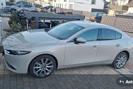 Mazda 3 3.550 km 27.200 &euro; Neuberg 63543