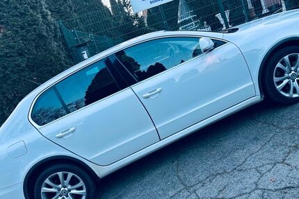 Skoda Superb 150.000 km 5.999 &euro; Gotha 99867