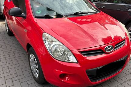 Hyundai i20 192.000 km 1.400 &euro; Lünen 44536