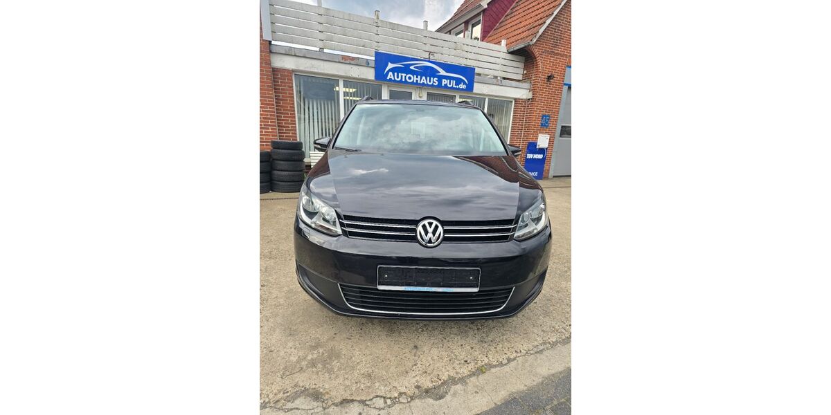VW Touran 195.000 km 9.950 &euro; Uelsen 49843