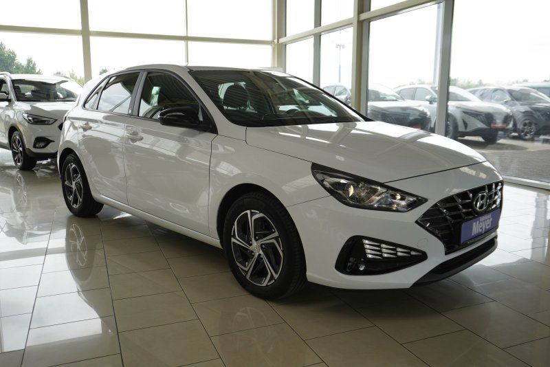 i30